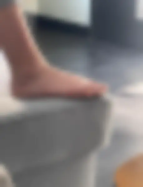 Mes pieds ❤️ – photos de pieds de femmes par Domina Gia